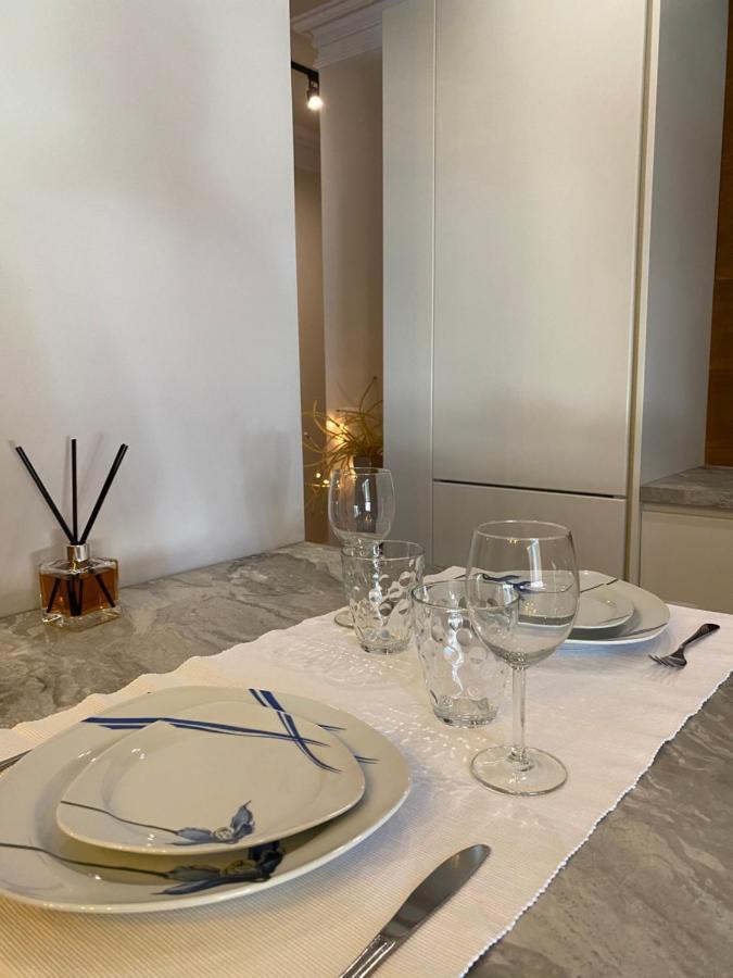 Mel'S Place 地拉那 外观 照片